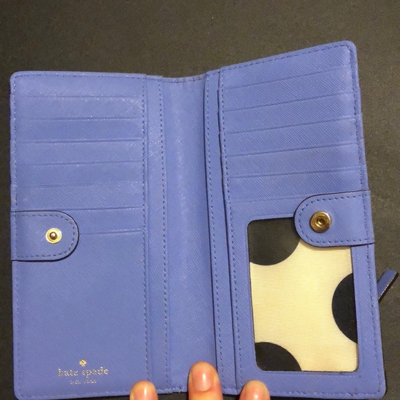 Kate Spade Wallet - Picture 2 of 3